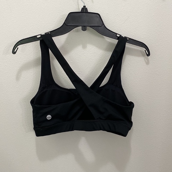 Senita Sports Bra - Picture 2 of 4